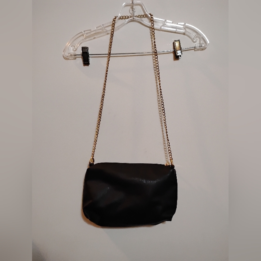Shoulder Black Soft Faux Leather Golden Tone Chain Handle Purse ~ 11' x 8' x 3.5